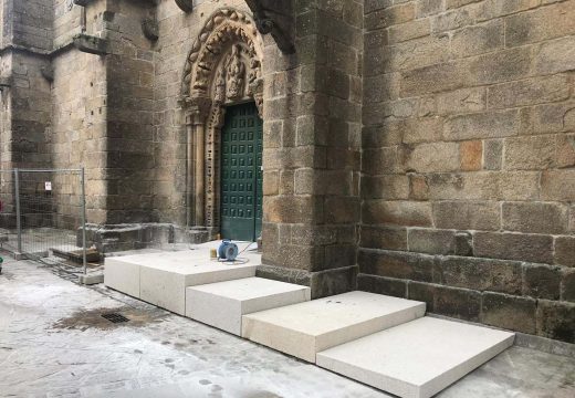 O Concello de Noia inicia as obras de mellora da accesibilidade á igrexa parroquial de San Martiño de Noia